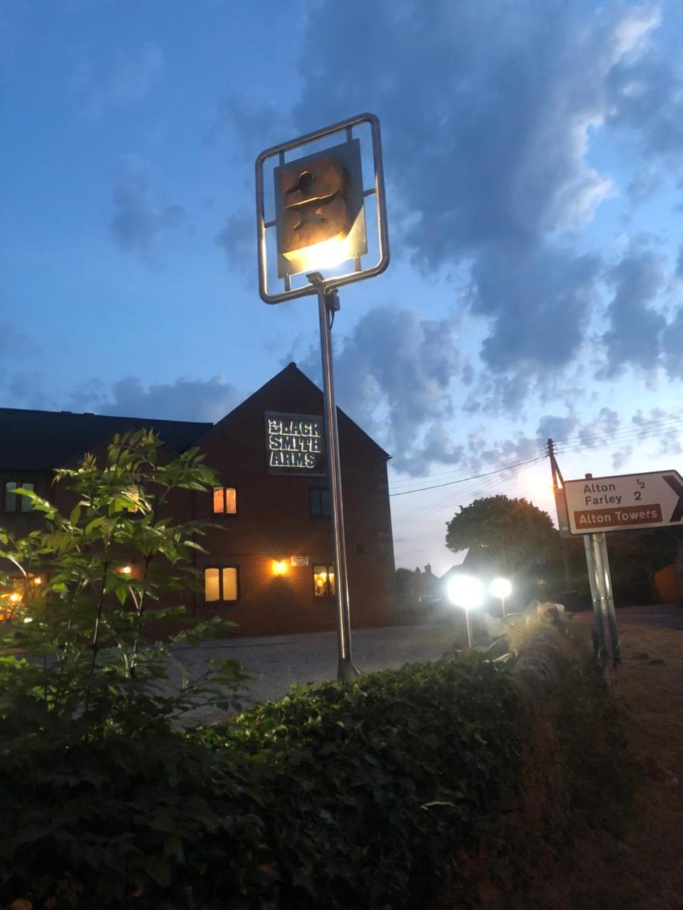 Bed and Breakfast The Blacksmith Arms Alton  Exteriér fotografie