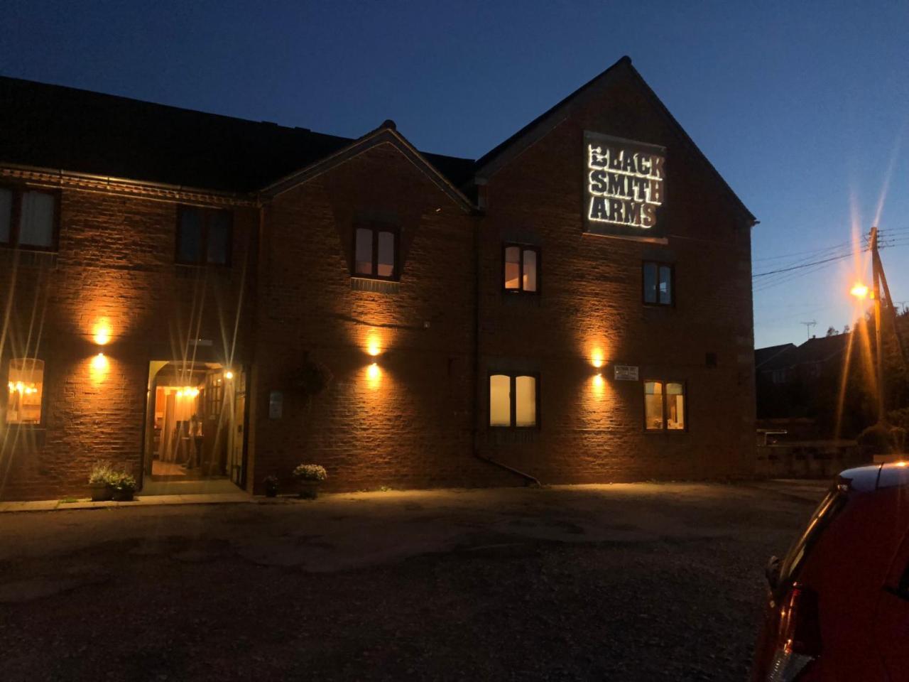 Bed and Breakfast The Blacksmith Arms Alton  Exteriér fotografie